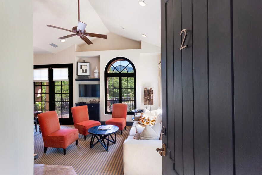 More Photos Of 9000 Highway 128, Philo Hotel For Sale