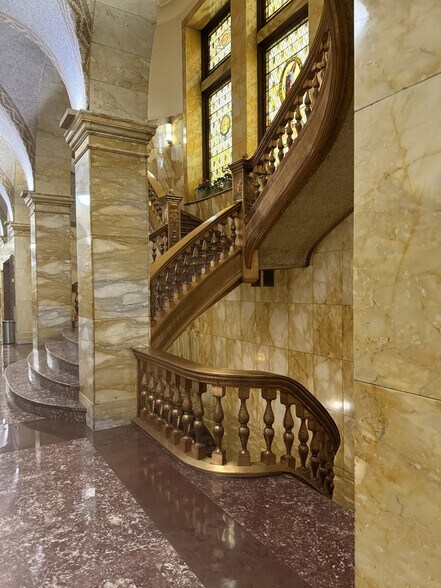 More Photos Of 730 17th St, Denver Office For Sale