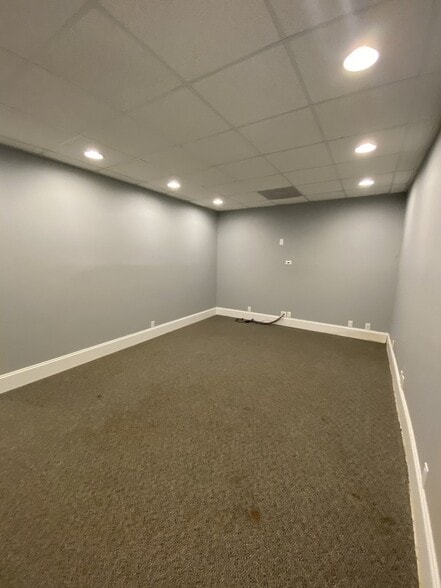 More Photos Of 4832 Highway 162, Hollywood Office For Lease