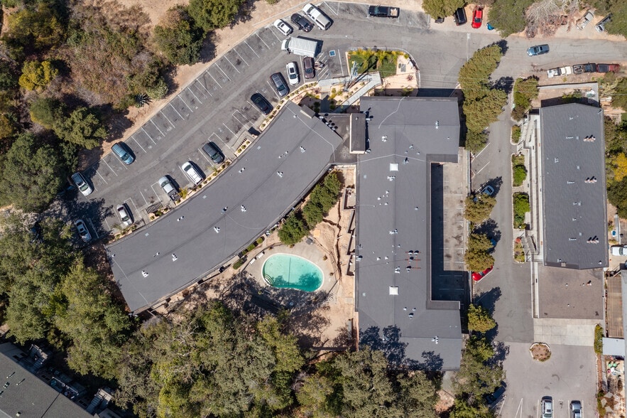 More Photos Of 195 Los Robles Rd, Novato Apartments For Sale