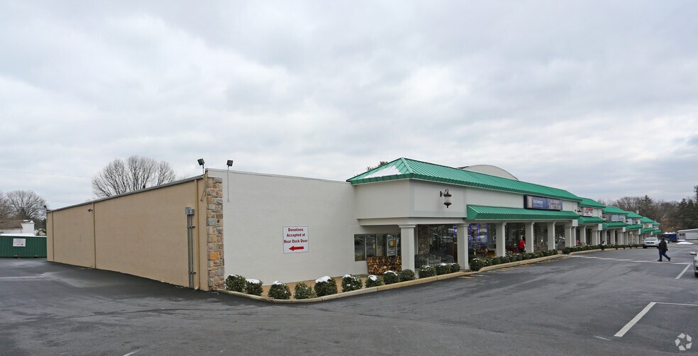 More Photos Of 471-503 E County Line Rd, Warminster Freestanding For Sale