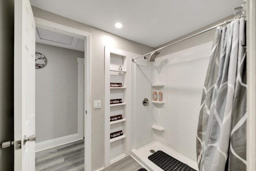 More Photos Of 4209 N 14th St, Tampa Multifamily For Sale
