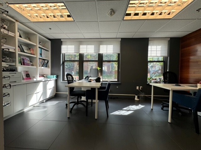 More Photos Of 431 Park Ave, Falls Church Medical For Sale