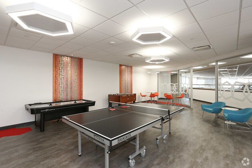 More Photos Of 500 Enterprise Dr, Rocky Hill Office For Lease