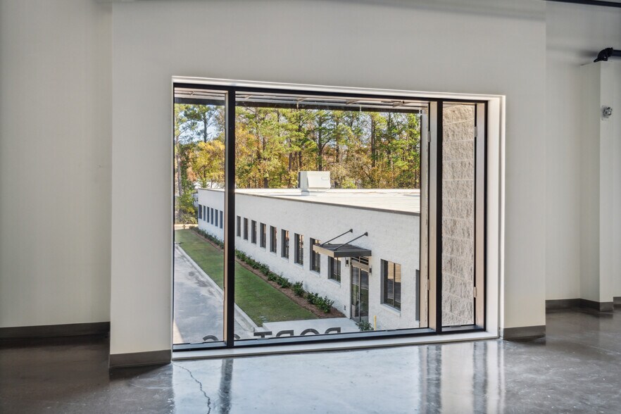 More Photos Of Port 26 | 2155 Eagle Drive, North Charleston Office For Lease