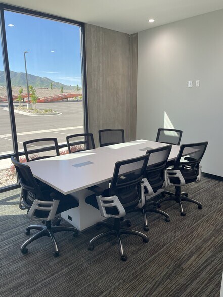 More Photos Of 1503 Utah Avenue, Tooele Distribution For Lease