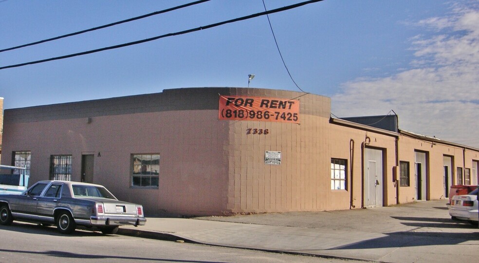 Primary Photo Of 7338 Varna Ave, North Hollywood Warehouse For Lease