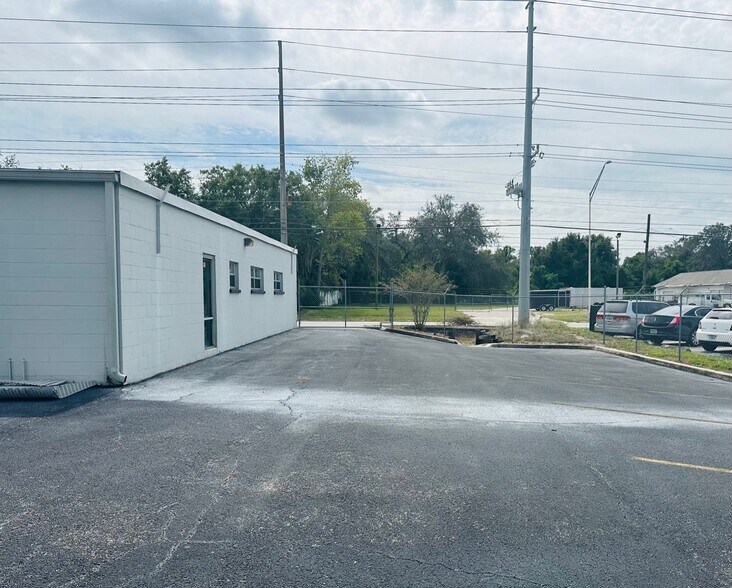 More Photos Of 1520 E Gary Rd, Lakeland Office For Lease