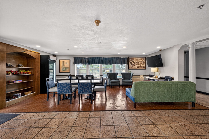 More Photos Of 5319 Casa Bella, San Antonio Hotel For Sale