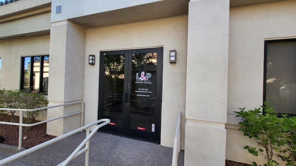 More Photos Of 7884 W Sahara Ave, Las Vegas Medical For Sale