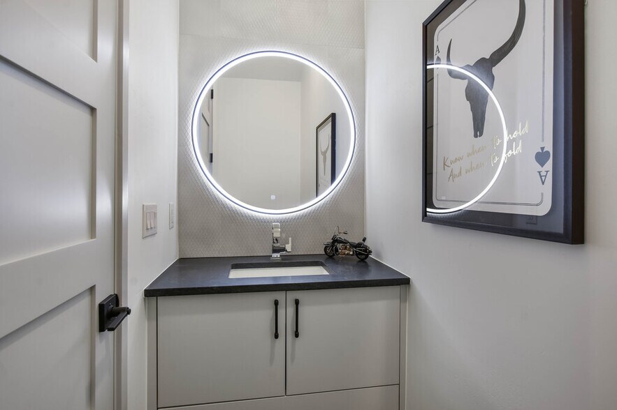 More Photos Of 1301 O Reilly Ct, Lakeway Specialty For Sale