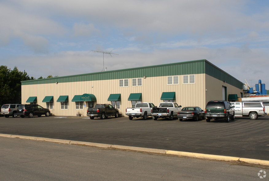 Primary Photo Of 1005 16th Ave S, Princeton Manufacturing For Sale