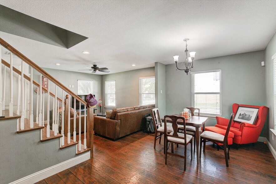 More Photos Of 3201 Forest Park Blvd, Fort Worth Apartments For Sale