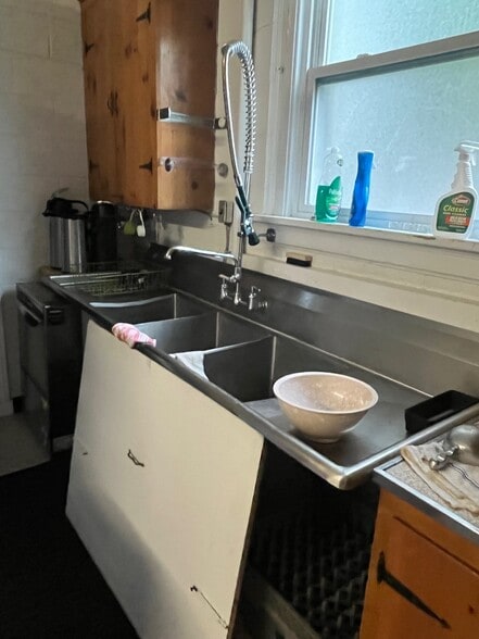 More Photos Of 2950 Walmsley Blvd, Richmond Land For Sale