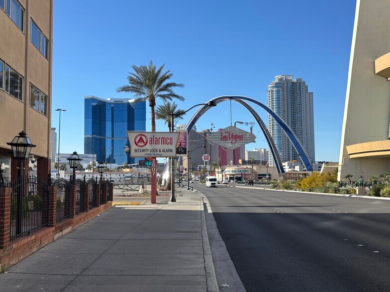 More Photos Of 2001 S Las Vegas Blvd, Las Vegas Fast Food For Lease