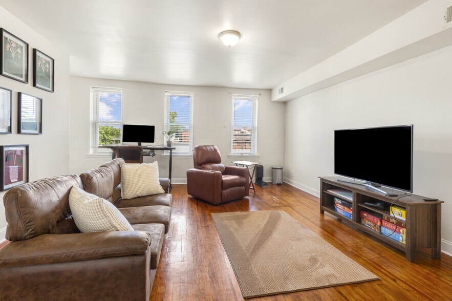 More Photos Of 4014 Market St, Philadelphia Storefront Retail Residential For Sale