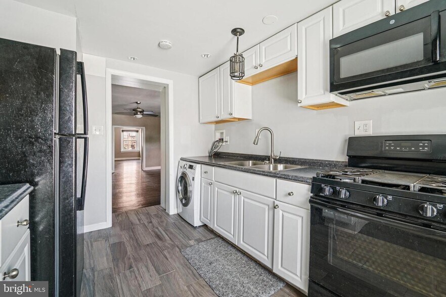 More Photos Of 523 N Charles St, Baltimore Office For Lease