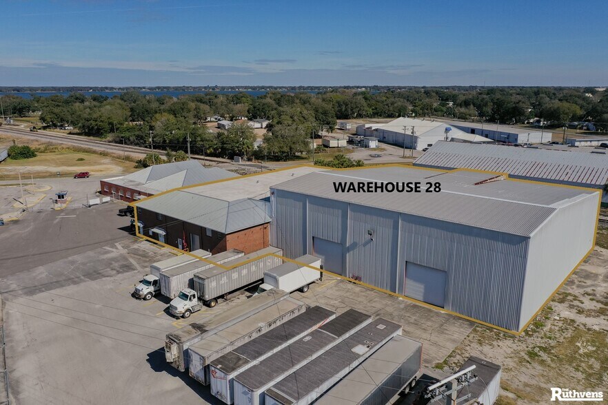 More Photos Of 625 W Bridgers Ave, Auburndale Unknown For Lease