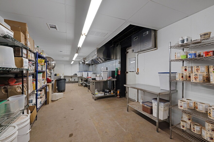 More Photos Of 14395 E Hwy 90A, Gonzales Restaurant For Sale