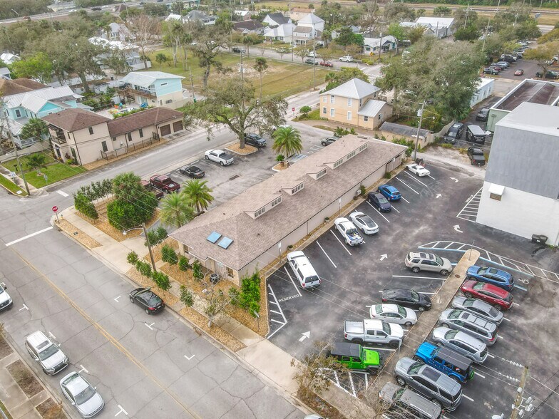 More Photos Of 405 Downing St, New Smyrna Beach Medical For Sale