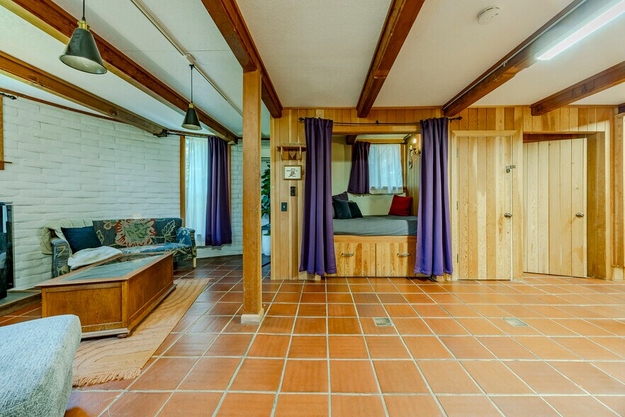 More Photos Of 1820 E 28th Ave, Eugene Multifamily For Sale