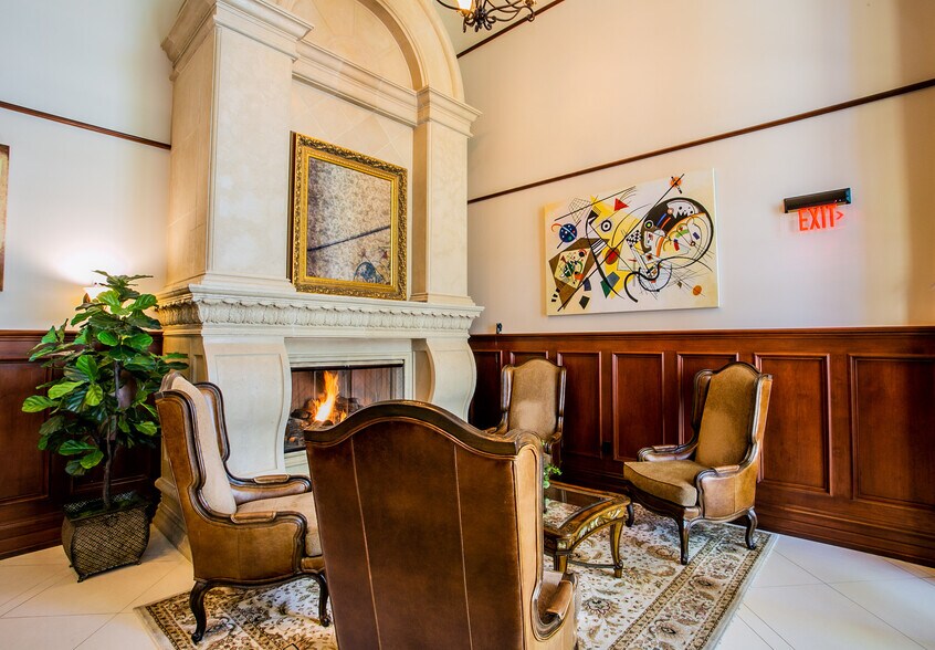 More Photos Of 521 S 3rd St, Las Vegas Office For Sale