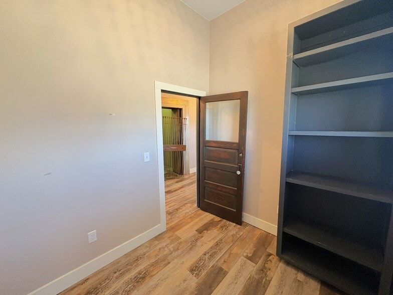 More Photos Of 104 Cedar Ave E, Pillager Storefront For Sale