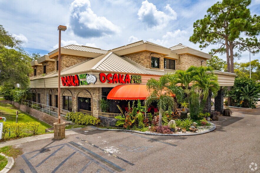 Primary Photo Of 13800 Park Blvd, Seminole Office For Lease