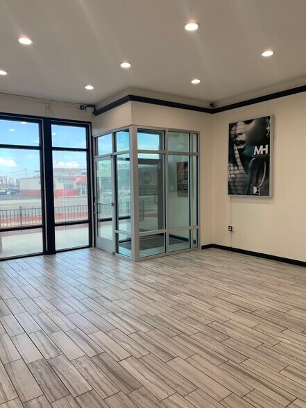 More Photos Of 1935-1937 Federal Blvd, Denver Freestanding For Lease