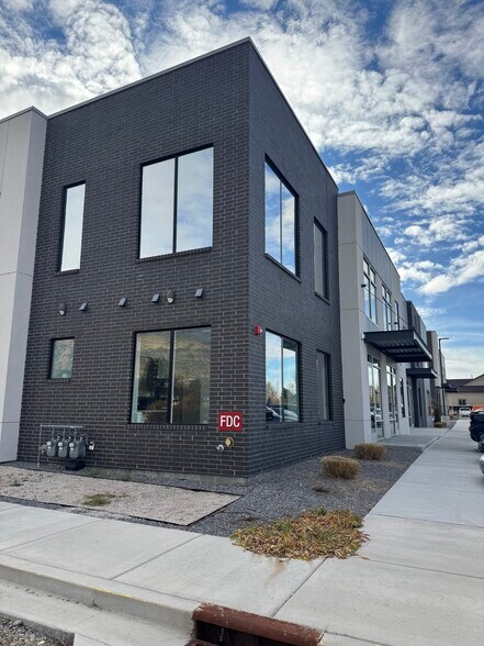 More Photos Of 140 S Main St, Lindon Medical For Lease