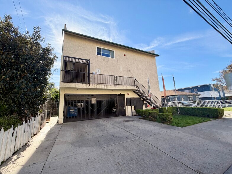 More Photos Of 710 W Washington Ave, Santa Ana Apartments For Sale