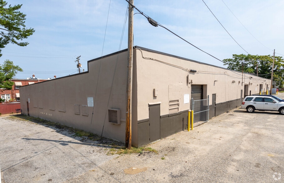 More Photos Of 4100-4112 Aquarium Pl, Baltimore Light Manufacturing For Lease