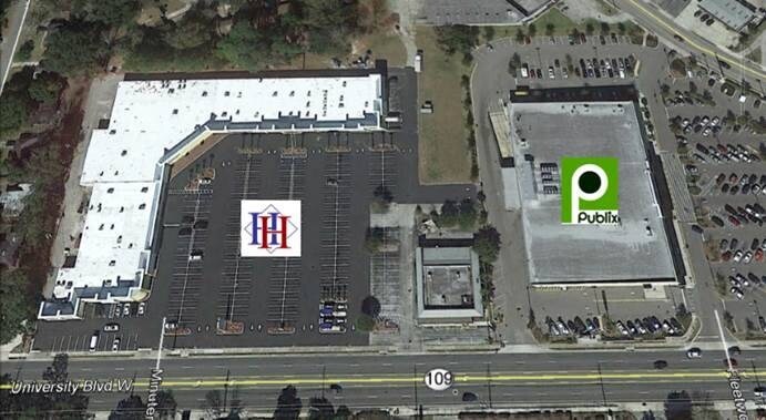 More Photos Of 2777 University Blvd W, Jacksonville Storefront For Lease