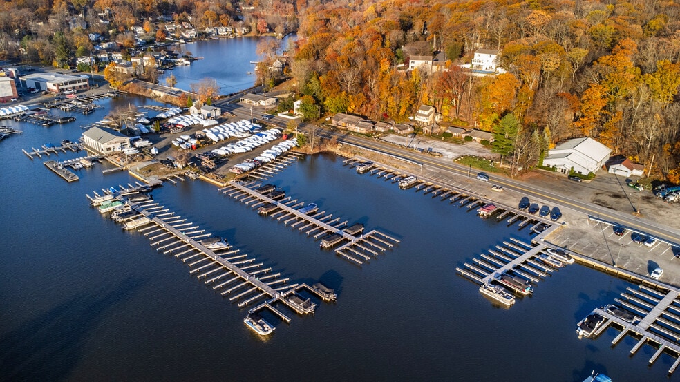 More Photos Of 148 Route 181, Lake Hopatcong Apartments For Sale
