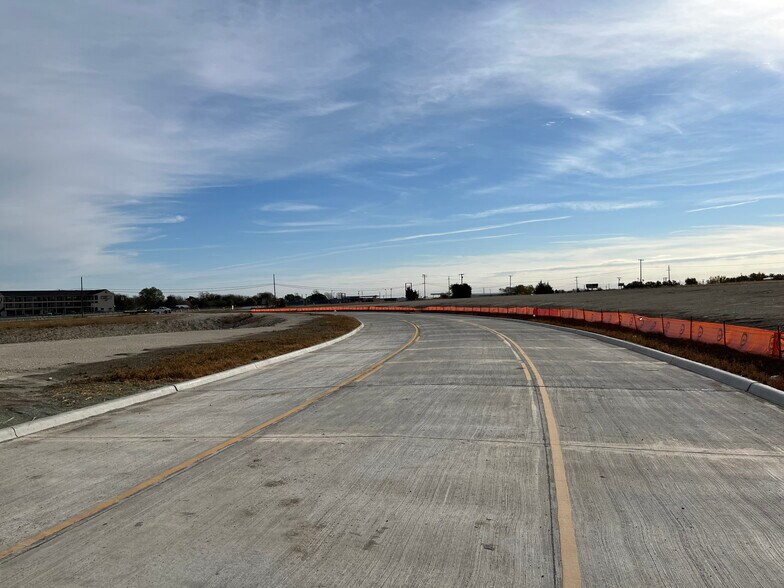 More Photos Of Landmark Drive, Waxahachie Land For Sale