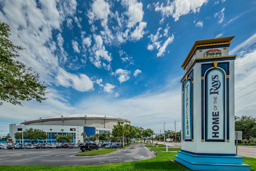 More Photos Of 1663 1st Ave S, Saint Petersburg Office Residential For Lease