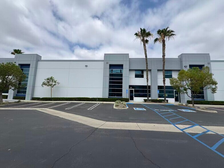 More Photos Of 4230 E Airport Dr, Ontario Warehouse For Lease