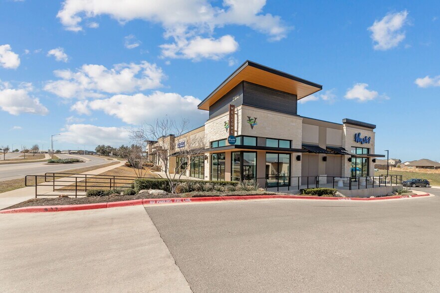 More Photos Of , New Braunfels General Retail For Sale