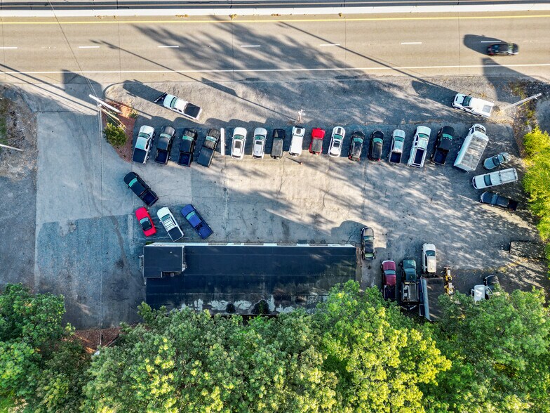 More Photos Of 890 Boston Tpke, Shrewsbury Auto Repair For Lease