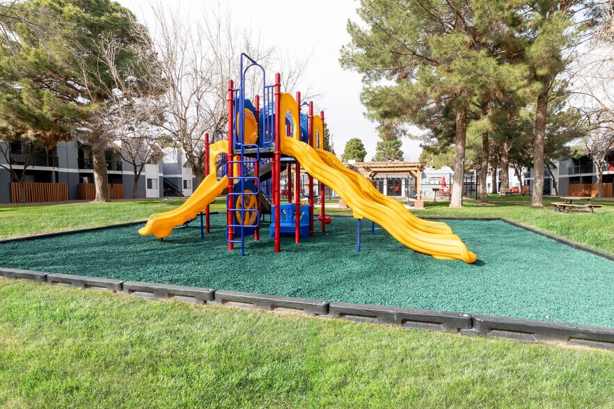 More Photos Of 9030 Betel Dr, El Paso Apartments For Sale