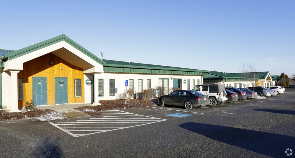 More Photos Of 300 Cedar Ridge Dr, Pittsburgh Unknown For Lease