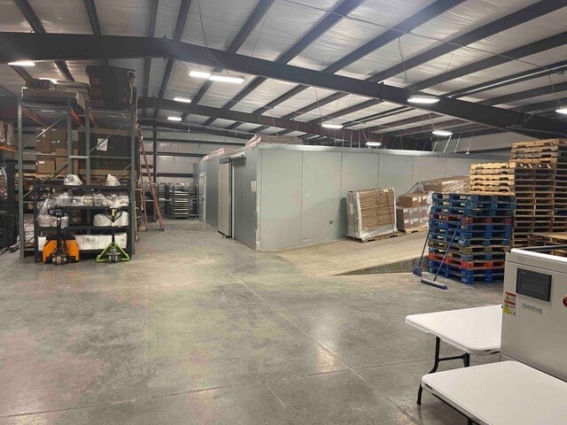 More Photos Of 9459 Alawhe Dr, Claremore Warehouse For Sale