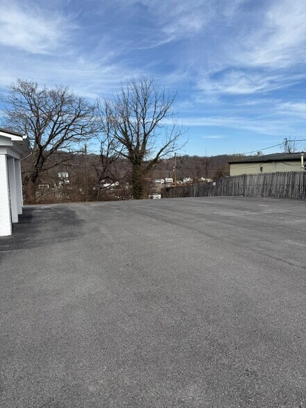 More Photos Of 1200 Grove Ave, Radford General Retail For Sale