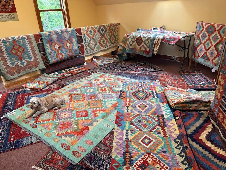 More Photos Of 48 South, Blue Hill Garden Center For Sale