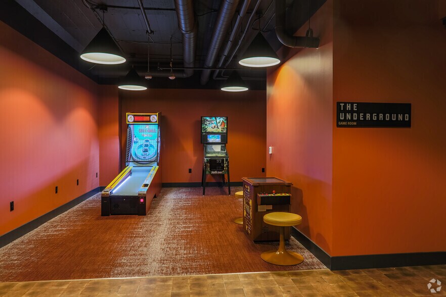 More Photos Of 615 First Ave, Pittsburgh Apartments For Lease