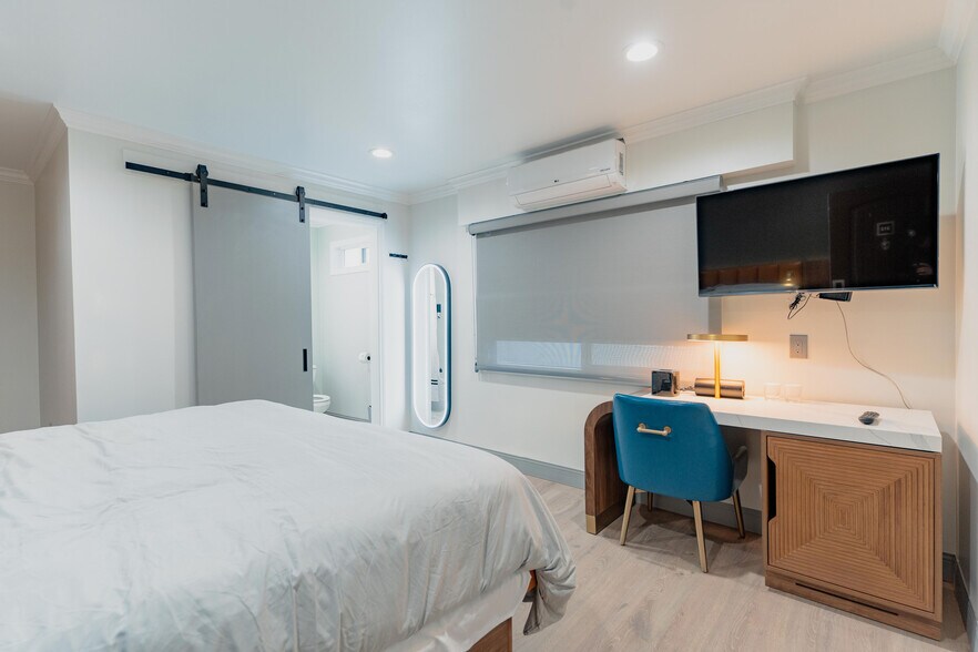 More Photos Of 1107 N Broadway, Santa Maria Hotel For Sale