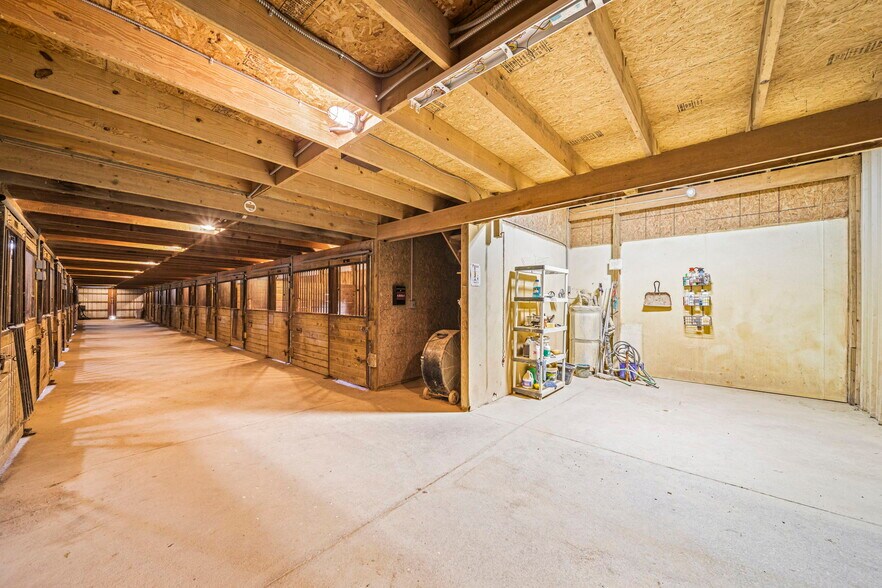 More Photos Of 6600 Vrooman Rd, Painesville Horse Stables For Sale