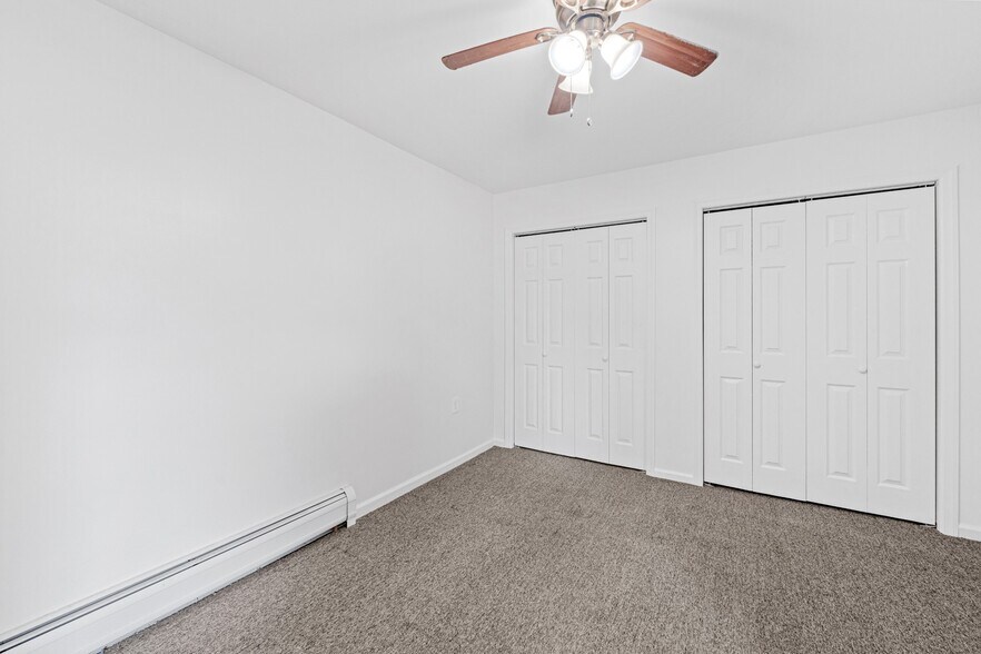 More Photos Of 188 Avenue B, Bayonne Office For Sale