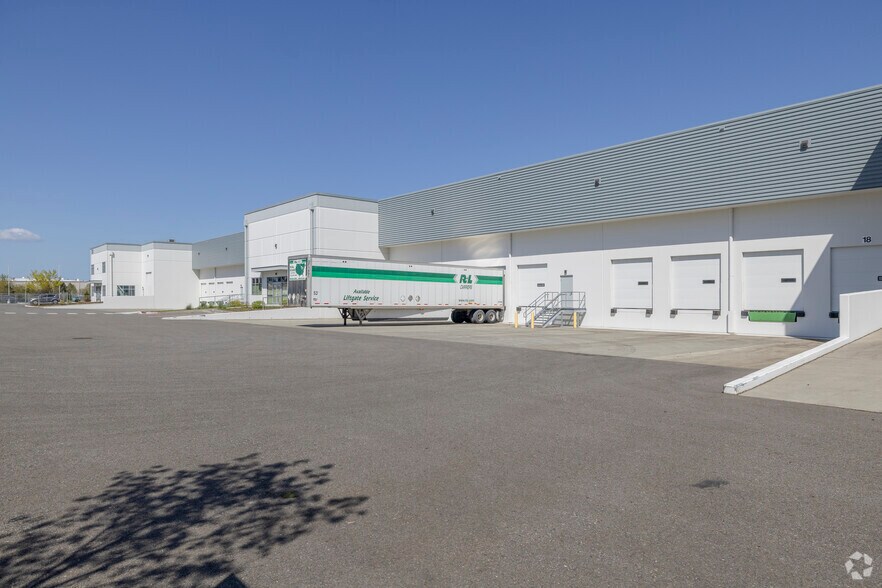 More Photos Of 3130 Hogum Bay Rd NE, Lacey Warehouse For Lease