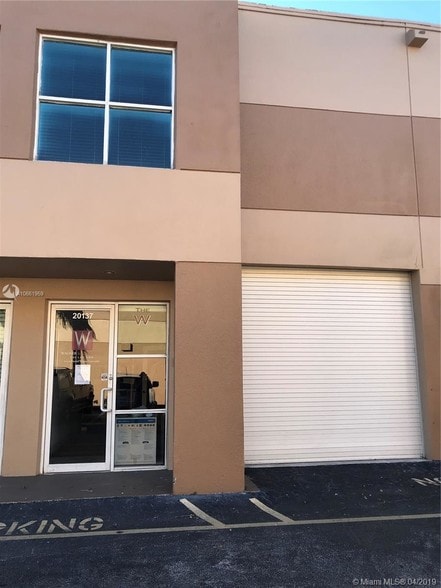 More Photos Of 20101-20161 NE 16th Pl, Miami Loft Creative Space For Sale